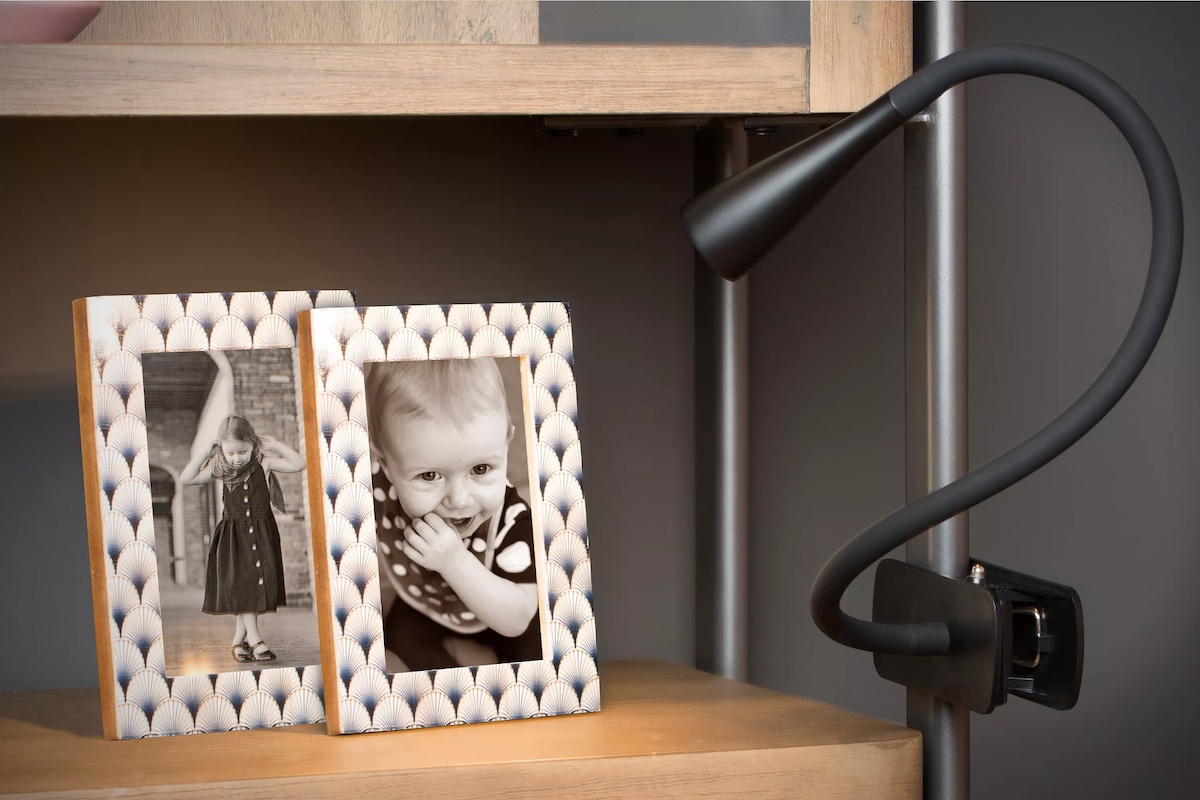 Clip-on lamp