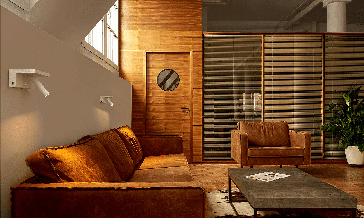 SLV Premium-LED Wandleuchte KARPO BEDSIDE, 6.6W 3000K 390lm 36°, dimmbar, mit 2 USB-Anschlüssen, Weiß SLV Premium-LED Wandleuchte KARPO BEDSIDE, 6.6W 3000K 390lm 36°, dimmbar, mit 2 USB-Anschlüssen, Weiß