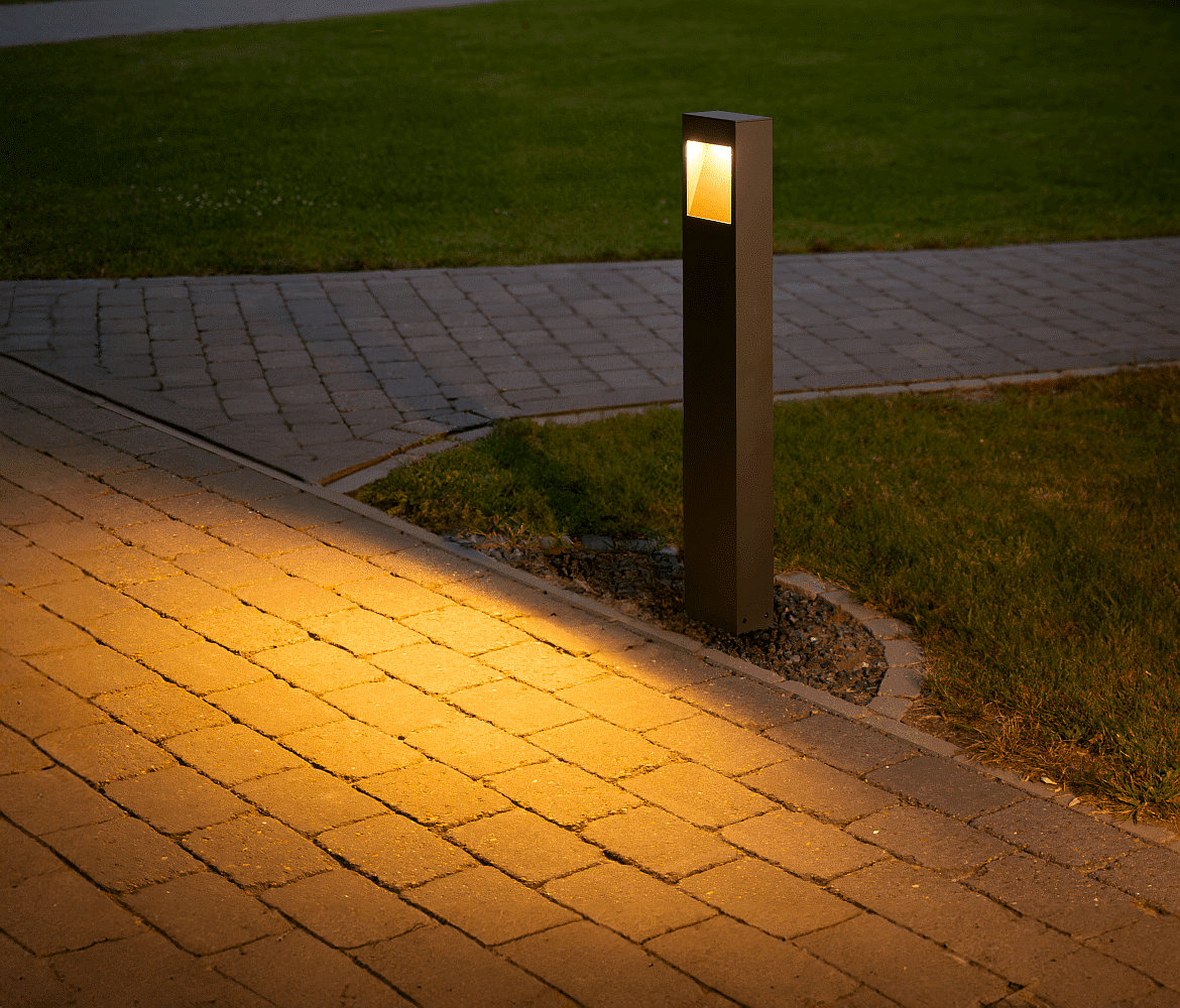SLV outdoor floor lamp QUAD PRO 90 square, DALI controllable, impact resistant, sea-air resistant IP65, anthracite dimmable SLV outdoor floor lamp QUAD PRO 90 square, DALI controllable, impact resistant, sea-air resistant IP65, anthracite dimmable