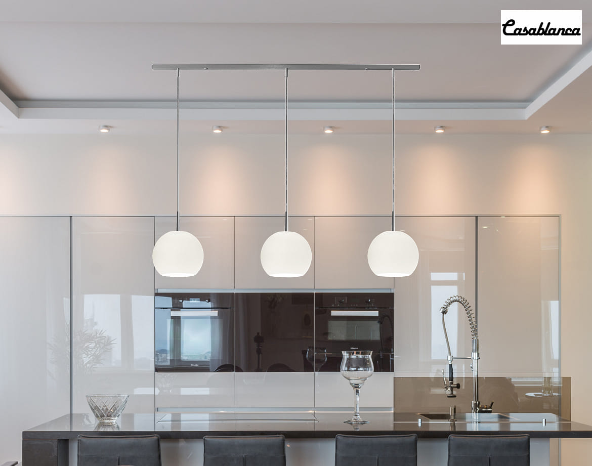 Casablanca Pendelleuchte BALL, IP20, 3-flammig, 100cm, 3x E27, opal weiß-matt Casablanca Pendelleuchte BALL, IP20, 3-flammig, 100cm, 3x E27, opal weiß-matt