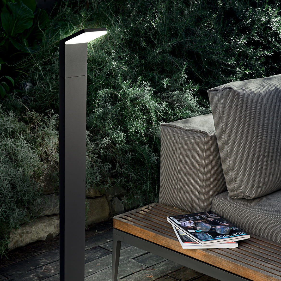 Ideal Lux LED Outdoor Pollerleuchte STYLE, 100cm, 120°, 9W, 4000K, 1100lm, CRI>80, IP54, anthrazit Ideal Lux LED Outdoor Pollerleuchte STYLE, 100cm, 120°, 9W, 4000K, 1100lm, CRI>80, IP54, anthrazit