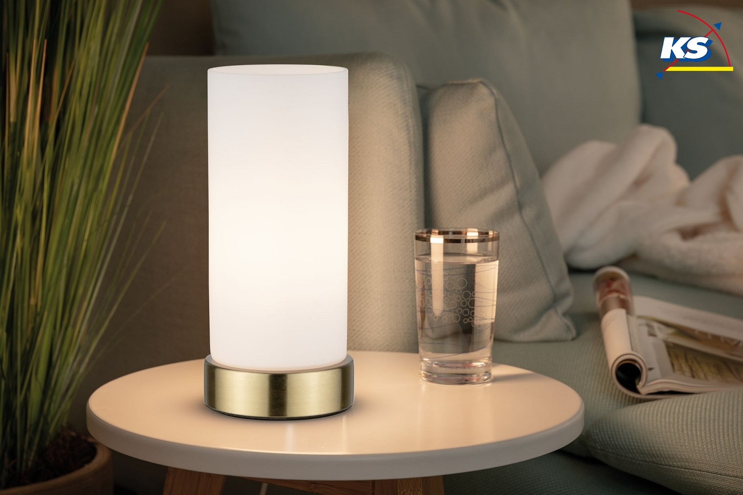 Paulmann table lamp PINJA cylindrical, with switch E14, brushed brass, opal white dimmable Paulmann table lamp PINJA cylindrical, with switch E14, brushed brass, opal white dimmable