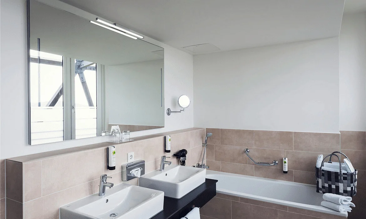 SLV LED Mirror luminaire GLENOS LED Bathroom luminaire, 120°, silver, 12,6W, 3000K SLV LED Mirror luminaire GLENOS LED Bathroom luminaire, 120°, silver, 12,6W, 3000K