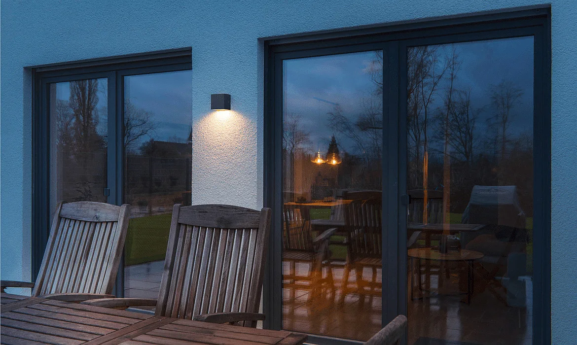 SLV LED Außenwandleuchte SITRA S WL SINGLE, IP44 IK05, 6.2W 3000/4000K (CCT Switch) 580/620lm 105°, anthrazit SLV LED Außenwandleuchte SITRA S WL SINGLE, IP44 IK05, 6.2W 3000/4000K (CCT Switch) 580/620lm 105°, anthrazit