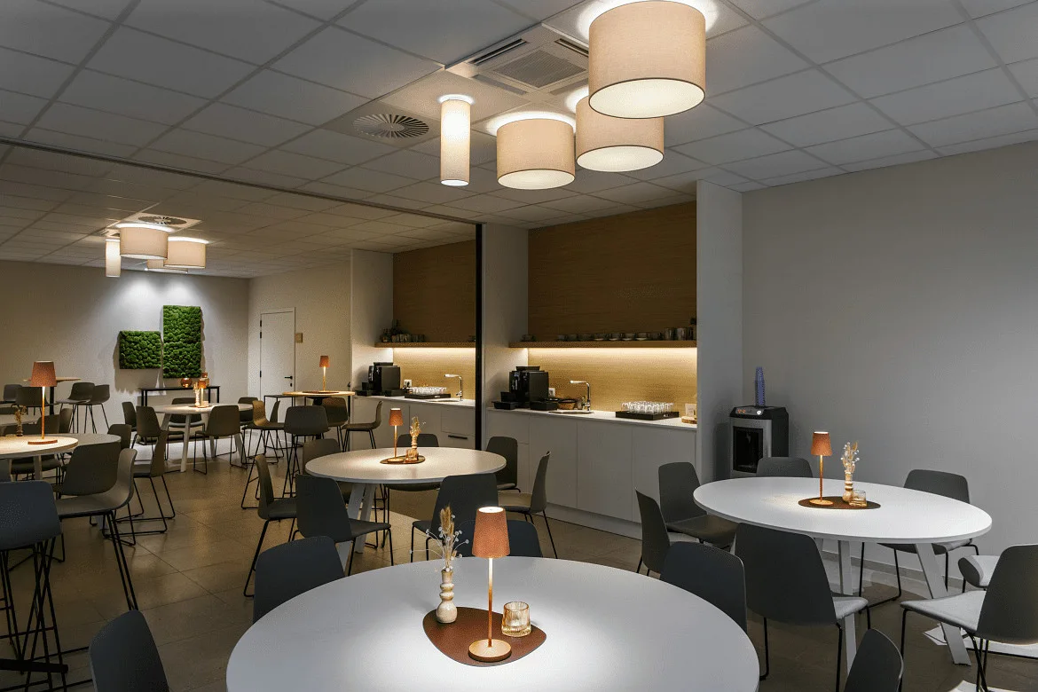 SLV LED Akku-Tischleuchte VINOLINA TWO, IP65, Ø 11cm, konisch, 2W 2200-3000K (CCT Switch) 190m, Touch-Dimmer + Ladestation, rost SLV LED Akku-Tischleuchte VINOLINA TWO, IP65, Ø 11cm, konisch, 2W 2200-3000K (CCT Switch) 190m, Touch-Dimmer + Ladestation, rost