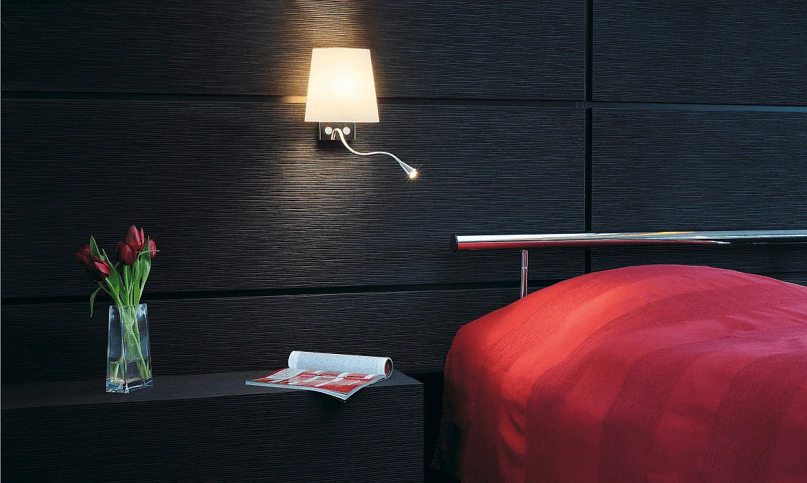 SLV Wandleuchte COUPA FLEX, IP20, G9 + LED Flexarm-Spot 13.2W 3000K, 2 Schalter, Chrom / satiniertes Glas SLV Wandleuchte COUPA FLEX, IP20, G9 + LED Flexarm-Spot 13.2W 3000K, 2 Schalter, Chrom / satiniertes Glas