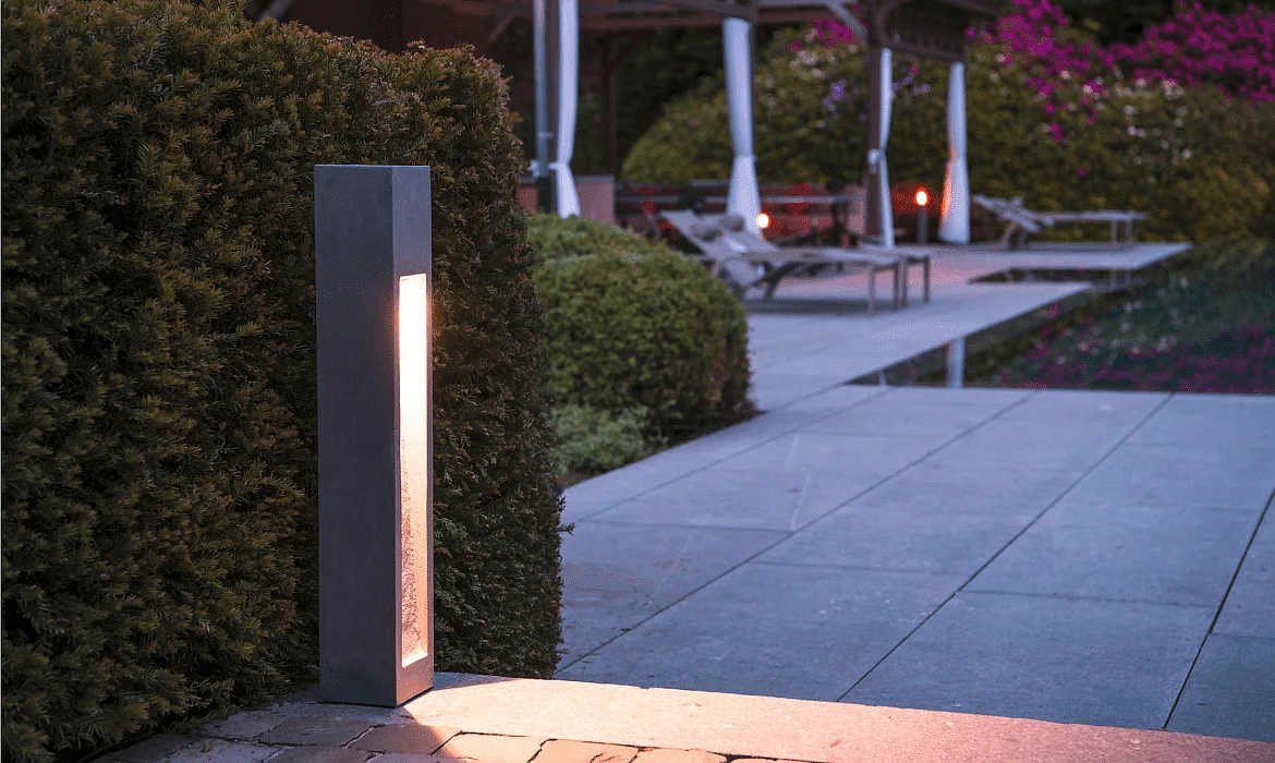 SLV Outdoor LED Stehleuchte ARROCK STONE 70 COB, IP55 IK02, 9W 3000K 330lm, schaltbar, Basalt / Edelstahl 304, steingrau, 75cm SLV Outdoor LED Stehleuchte ARROCK STONE 70 COB, IP55 IK02, 9W 3000K 330lm, schaltbar, Basalt / Edelstahl 304, steingrau, 75cm