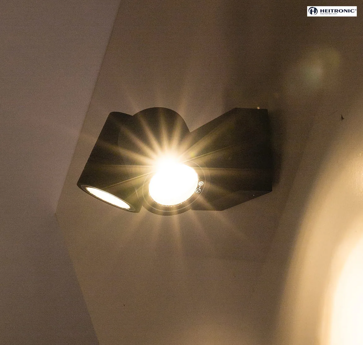 HEITRONIC Außenwandstrahler BORNEO, IP65, 2-flammig, GU10, anthrazit HEITRONIC Außenwandstrahler BORNEO, IP65, 2-flammig, GU10, anthrazit