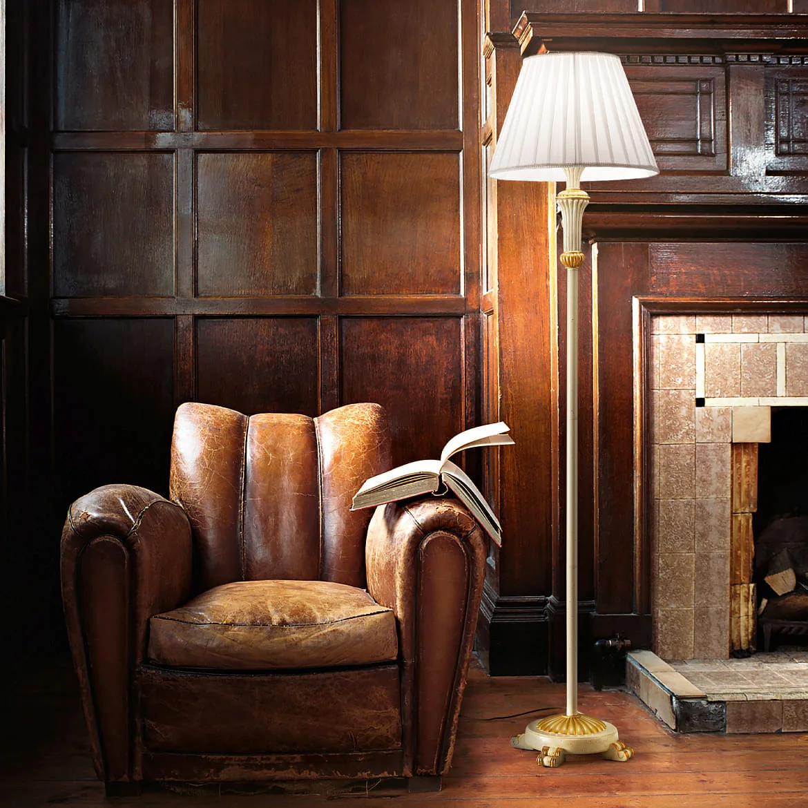 Ideal Lux Stehleuchte FIRENZE PT1, E27, Antik weiß Ideal Lux Stehleuchte FIRENZE PT1, E27, Antik weiß
