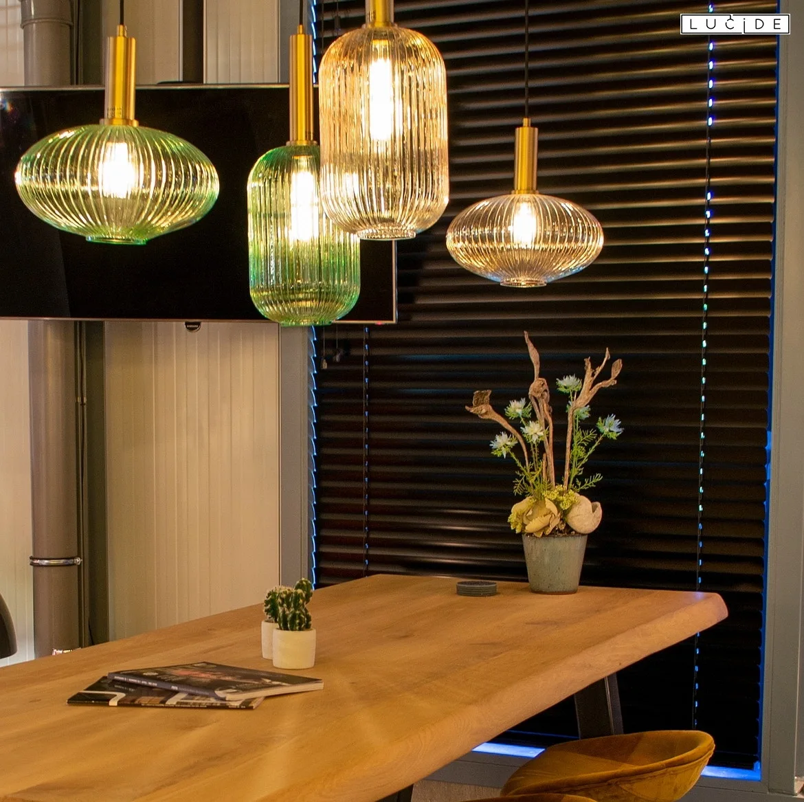 Lucide pendant luminaire MALOTO cylindrical E27 IP20, amber, gold matt, brass Lucide pendant luminaire MALOTO cylindrical E27 IP20, amber, gold matt, brass