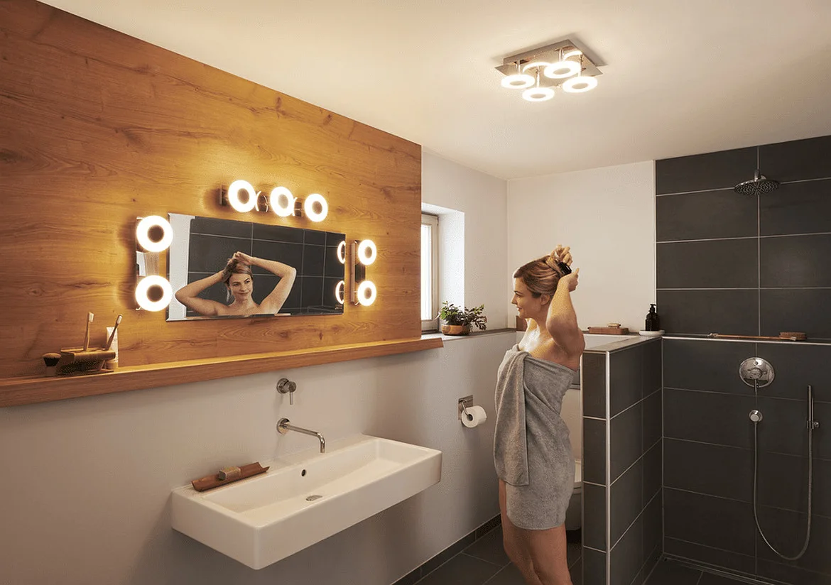 Ledvance LED Bad-Wandleuchte SMART+ WIFI ORBIS WALL WAVE, IP44, 30 x 30cm, 4-flammig, 26W 3000-6500K 1500lm 110°, weiß Ledvance LED Bad-Wandleuchte SMART+ WIFI ORBIS WALL WAVE, IP44, 30 x 30cm, 4-flammig, 26W 3000-6500K 1500lm 110°, weiß