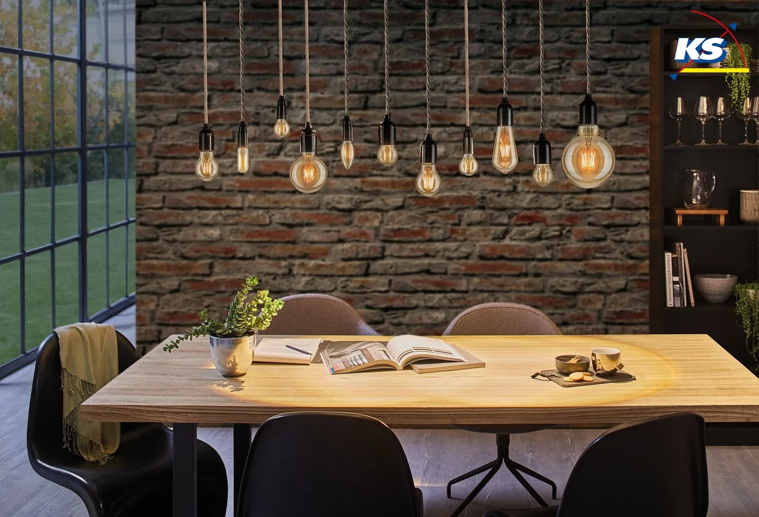 Paulmann LED Filament Kerze, 230V, E14, 4.7W 2500K 430lm, Goldglas klar, nicht dimmbar Paulmann LED Filament Kerze, 230V, E14, 4.7W 2500K 430lm, Goldglas klar, nicht dimmbar