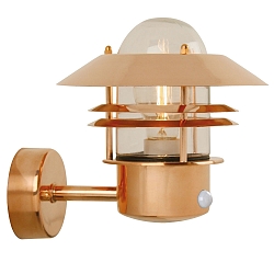 Au�enwandleuchte BLOKHUS UP SENSOR, IP54, E27 max. 60W, mit Ring-Lamellen, Kupfer / Glas klar
