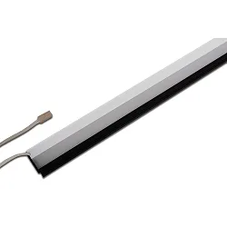 LED Regalbodenleuchte Up & Down, 9,7W, 3000K, 1025lm, IP20, schwarz