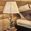Ideal Lux Tischleuchte CHALET, E27, Metall / handbearbeitetes Harz in Horn- und Schnitzholz-Optik, mit Schalter
