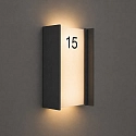 Brumberg LED-Außenwandleuchte AKIMISKI, IP65/IP44 IK04, 20W 2700K 730lm 110°, schaltbar, inkl. Hausnummer-Set, anthrazit / opal