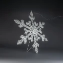 Konstsmide LED Dekoleuchte SCHNEEFLOCKE, 200 LED, 3,6W, 2000-2200K, 237,3lm, IP44, dimmbar, weiß, Lichtfarbe bernstein