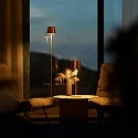 SIGOR LED-Akku-Stehleuchte NUINDIE USB-C, IP54, 120cm, 2.2W 2200K/2700K (FlexMood), mit Touch-Dimmer + USB-C, bronzefarben