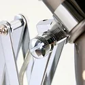 Steinhauer Wandleuchte SPRING mit Scheren-Armatur, E27, mit Euro-Steckerkabel + Schalter + Drehdimmer, verstellbar, Stahl gebürstet